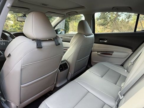 Used 2015 Acura TLX Base image 28