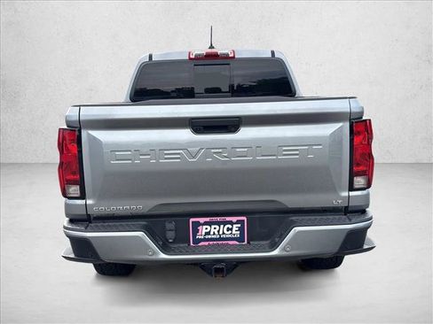 Used 2023 Chevrolet Colorado LT w/ LT Convenience Package II AWD/4WD image 6