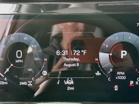 New 2026 GMC Yukon Denali w/ Advanced Technology Package AWD/4WD image 6
