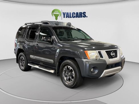 Used 2015 Nissan Xterra PRO-4X w/ Pro-4x Leather Package AWD/4WD image 7
