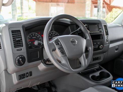 Used 2018 Nissan NV 2500 S image 15