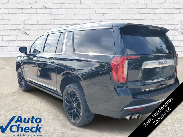 Used 2022 GMC Yukon XL Denali w/ Denali Ultimate Package AWD/4WD image 2