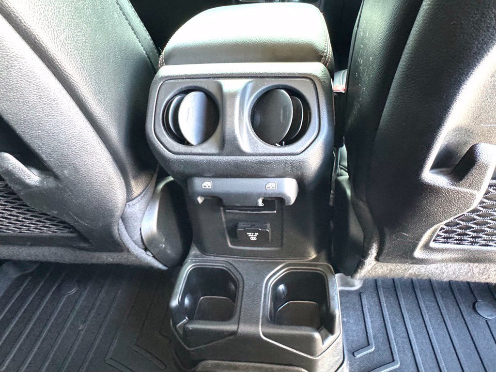 Used 2021 Jeep Gladiator Mojave AWD/4WD image 25