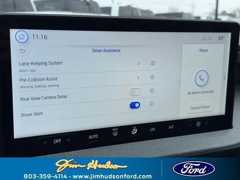 New 2025 Ford Maverick XLT w/ Equipment Group 301A image 21