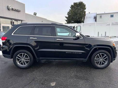 Used 2018 Jeep Grand Cherokee Limited AWD/4WD image 8