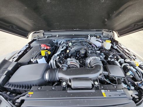 New 2025 Jeep Gladiator Rubicon w/ Safety Group image 21