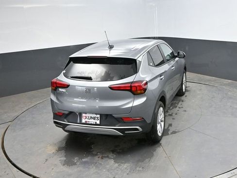 Used 2025 Buick Encore GX Preferred AWD/4WD image 40