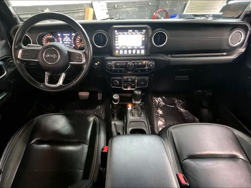 Used 2021 Jeep Gladiator Overland w/ Popular Equipment Package AWD/4WD image 18