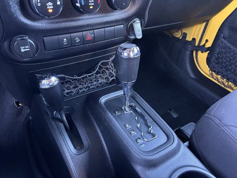 Used 2015 Jeep Wrangler Sport image 26