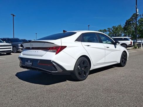 New 2026 Hyundai Elantra SEL Sport Premium FWD image 13