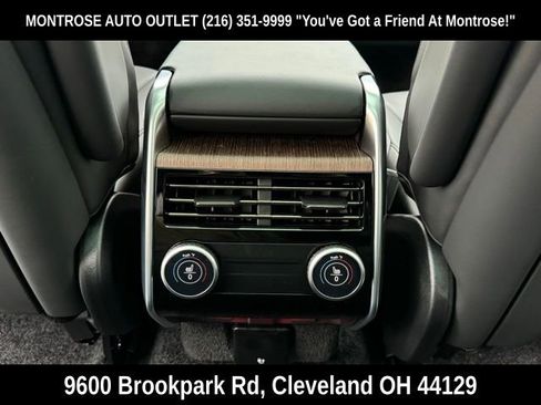 New 2025 Land Rover Range Rover SE image 25