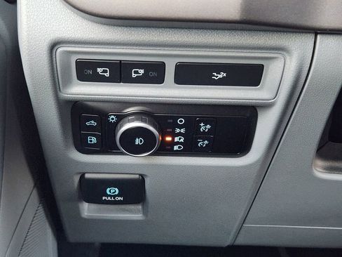 Used 2024 Ford F150 XLT w/ Equipment Group 302A MID image 31