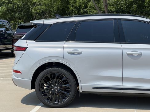 New 2025 Lincoln Corsair Grand Touring w/ Jet Appearance Package image 11