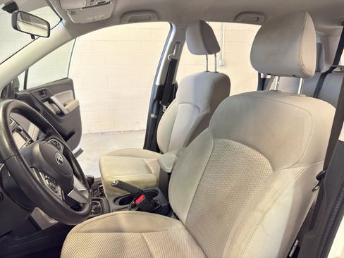 Used 2018 Subaru Forester 2.5i image 16