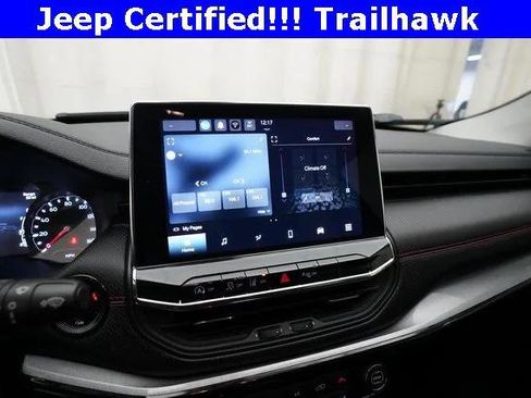 Certified 2022 Jeep Compass Trailhawk image 9
