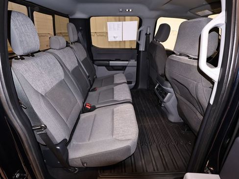 Certified 2024 Ford F450 XLT w/ 360-Degree Camera Package AWD/4WD image 19