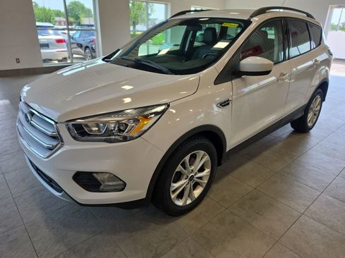 Used 2018 Ford Escape SEL FWD image 1