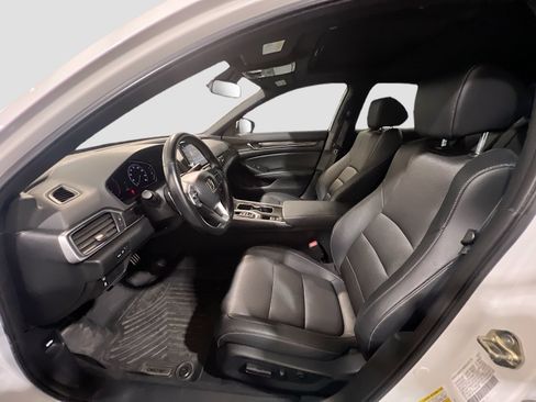 Used 2020 Honda Accord Sport image 14