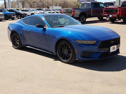 Used 2024 Ford Mustang Coupe image 6