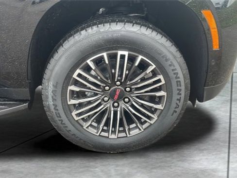 New 2026 GMC Yukon Elevation image 27