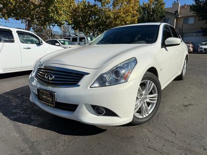 Used 2015 INFINITI Q40 w/ Navigation Package