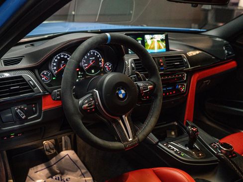 Used 2018 BMW M3 RWD image 5