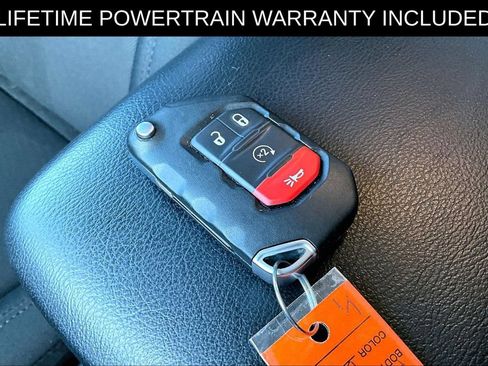Used 2023 Jeep Wrangler Unlimited Sport AWD/4WD image 12