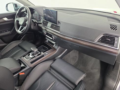 Used 2024 Audi Q5 2.0T Premium Plus w/ Premium Plus Package AWD/4WD image 46
