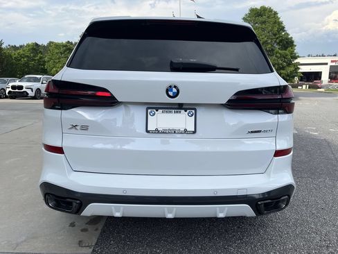 Used 2026 BMW X5 xDrive40i w/ M Sport Package AWD/4WD image 7