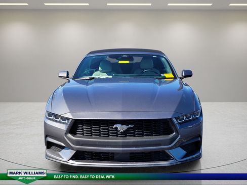 Used 2024 Ford Mustang Premium RWD image 9