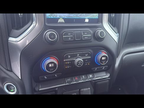 Certified 2022 Chevrolet Silverado 1500 RST w/ Redline Edition image 18