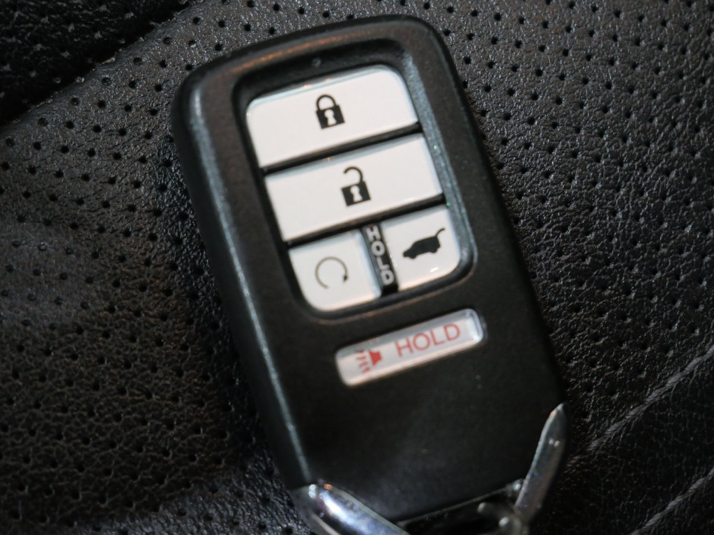 Used 2018 Honda CR-V Touring image 28