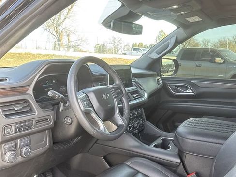 Used 2023 Chevrolet Tahoe Z71 w/ Luxury Package image 10