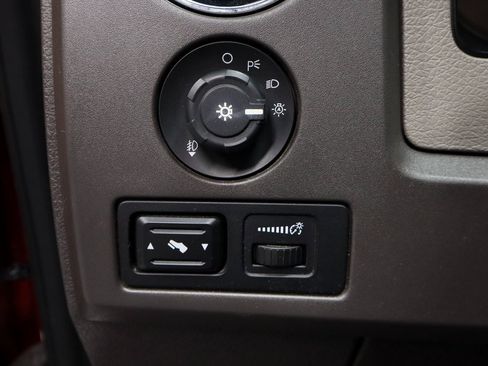 Used 2009 Ford F150 XLT image 27