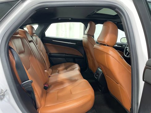 Used 2020 Ford Fusion Titanium FWD image 31