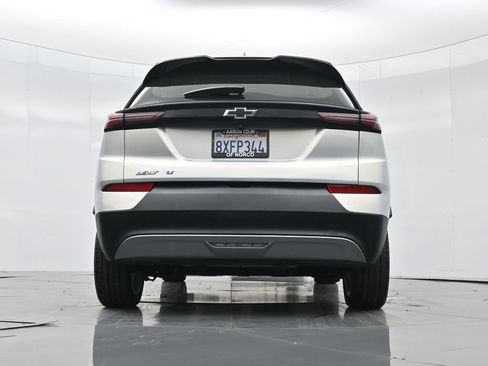 Used 2022 Chevrolet Bolt EUV LT image 48