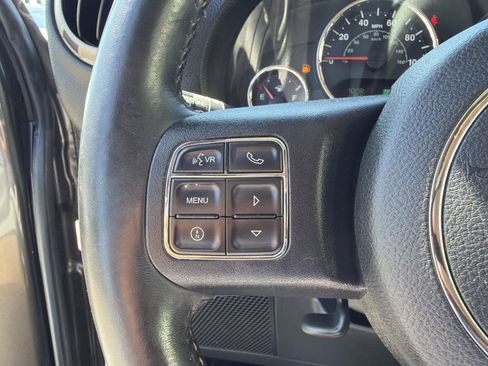 Used 2016 Jeep Wrangler Sport w/ Quick Order Package 24S AWD/4WD image 15