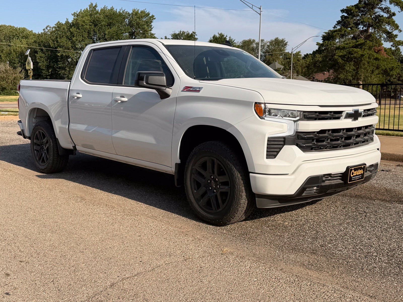 New 2026 Chevrolet Silverado 1500 RST w/ Z71 Off-Road Package AWD/4WD image 2