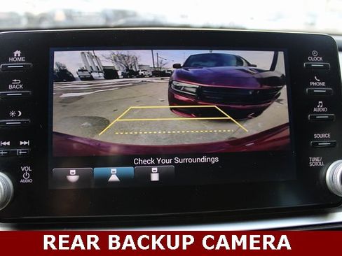 Used 2018 Honda Accord Sport image 13