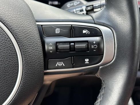 Used 2025 Kia Sportage SX AWD/4WD image 24