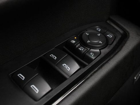 Used 2024 GMC Sierra 2500 AT4 w/ AT4 Premium Plus Package image 21