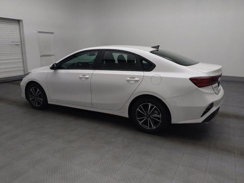 Used 2024 Kia Forte LXS FWD image 3