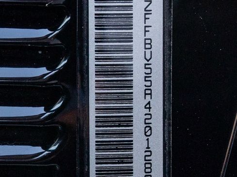 Certified 2002 Ferrari 575M Maranello image 23
