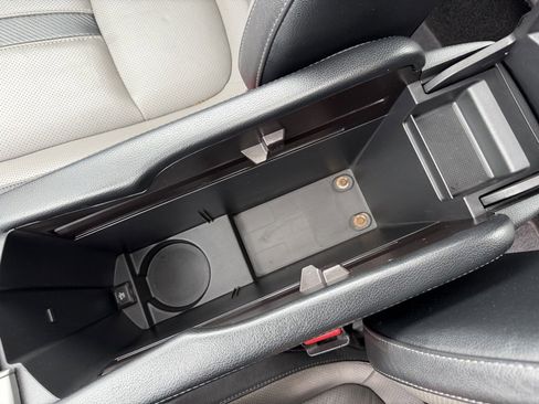 Used 2017 Honda Civic Touring image 25