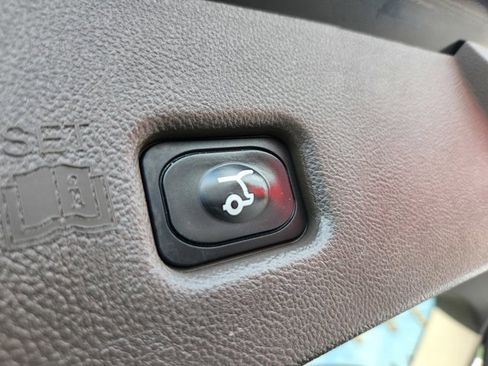 Used 2022 Lincoln Nautilus Reserve image 38