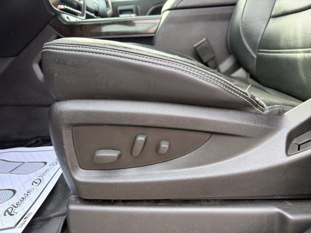 Used 2015 GMC Sierra 1500 Denali w/ Driver Alert Package AWD/4WD image 16