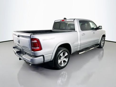 Used 2022 RAM 1500 Laramie AWD/4WD image 7