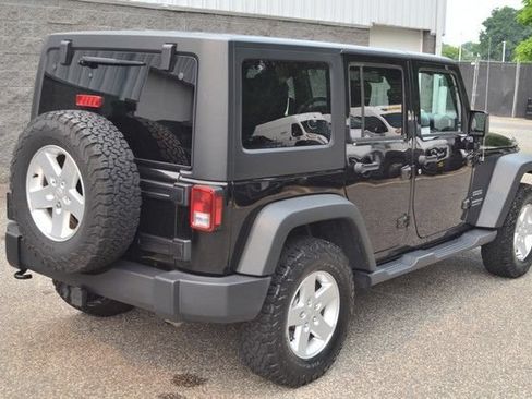 Used 2017 Jeep Wrangler Unlimited Sport w/ Quick Order Package 24S AWD/4WD image 8