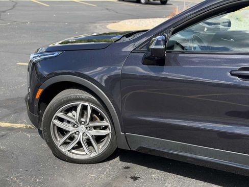 Used 2022 Cadillac XT4 Sport w/ Enhanced Visibility Package AWD/4WD image 7