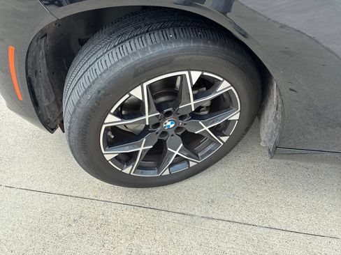 Used 2025 BMW X3 xDrive30i AWD/4WD image 9